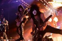 Kiss