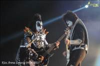 Kiss