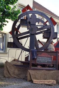 Mittelalterliches Riesenrad