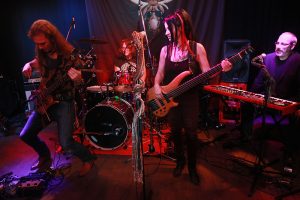 Ulrich Ellison And Tribe im Blues Moose Café