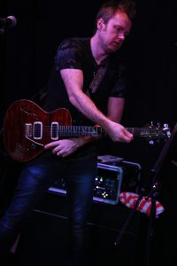 Simon McBride (vocals, guitar)
