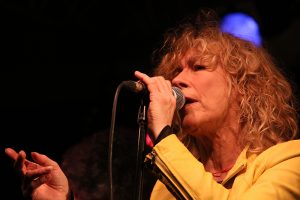 Tineke Schoemaker (lead vocals, acoustic guitar)