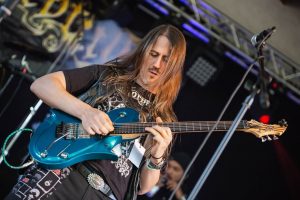 Gloryful - Adrian Weiss (Gitarre)