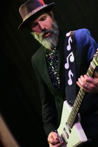 Robin Davey (guitar)