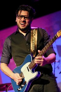 Jose Ramirez (vocals, guitar)