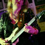 Vanesa Harbek (vocals, guitar)