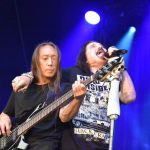 James LaBrie (vocals) und John Myung (bass)