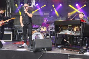 Guy Smeets feat. Phil Bee beim blues Rhede Open Air