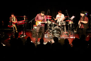 Phil Gates & Band beim Blues Alive Boxmeer 2019