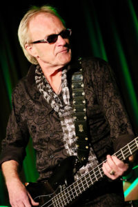 Martin Engelien (bass, backing vocals)