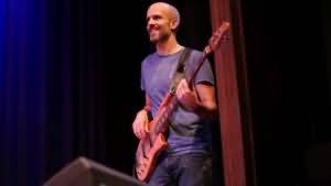 Sänger und Bassist Christoph Hoffmann