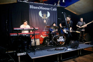 Jose Ramirez Band im Oktober 2021 im Blues Moose Café