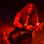 Gitarrist Bas Maas und Bassist Stefan Herkenhoff (links im Hintergrund)