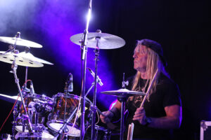 Ernst van Ee (drums)