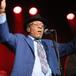 Archie Lee Hookers große Gestik