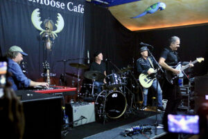 Tommy Castro & The Painkillers im September 2022 im Blues Moose Café