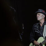 Randy McDonald (bass, backing vocals)