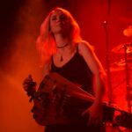 Drehleier-Spielerin Annie Hurdy Gurdy