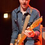 Frontmann und Gitarrist Toni Nickl