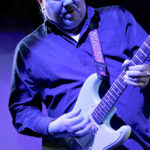 Thorsten Käsekamp (guitar, backing vocals)