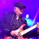 Adieu, Paul. 'Danke und alles Gute' rufen ihm die vielen Fans zu