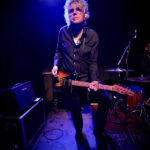 Martin Hauke (acoustic guitar, electric guitar, vocals)