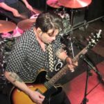 Manu Lanvin und Drummer Karim Bouazza