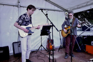 Etan Huijs & Koen Ruijs im Mai beim Boothuis Festival im Het Veerhuis in Oeffelt