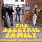 Verlosung: Dreimal "Live At Filmfest Schwerin, 9. Mai 2003" der Electric Family zu gewinnen Verlosung: Dreimal "Live At Filmfest Schwerin, 9. Mai 2003" der Electric Family zu gewinnen