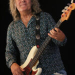 Derk Korpershoek (bass, backing vocals)