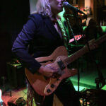 Vanesa Harbek (vocals, guitar, trumpet)