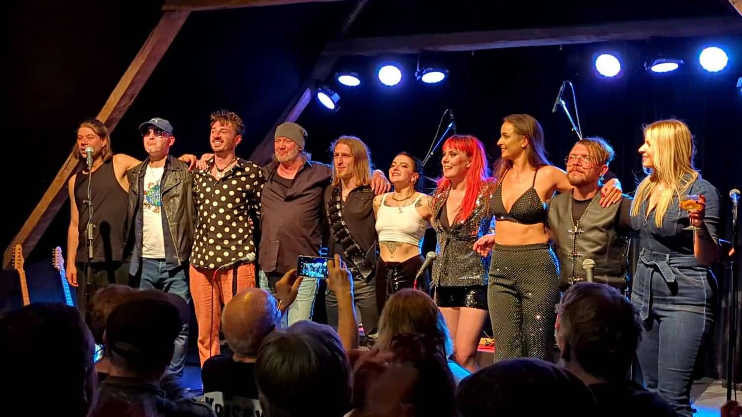 Das Finale: "The Weight" 