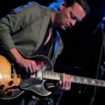 Dave Barnes am Sliden