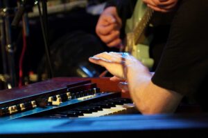 Jonny Dyke gibt beim Solo alles