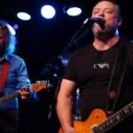 Erwin Java, Sean Webster mit gefühlvoller Kehle