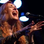 Lindsey Bonnick gibt alles zur Krönung und ist fantastisch