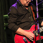 Olaf Tappesser (guitar, saxophone, backing vocals)