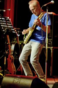 Clem Clempson in hervorragender Form