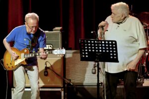 Zwei Urgesteine in Form