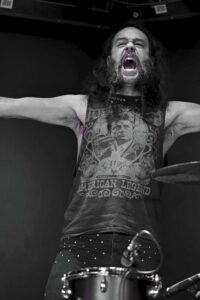 Michael 'Bobcat' Cook – Urschrei