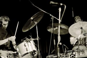 Zwei Drummer mit traumhafter Rhythmik