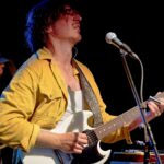 Harry Mackaill & Wille Edwards mit Röhrchen