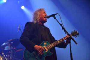 Dave Meniketti, Gründungsmitglied bei Y&T