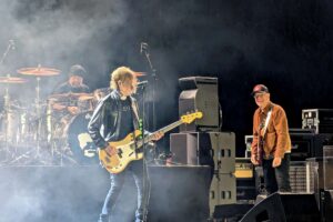 Klarer Zuschnitt auf Glenn Hughes