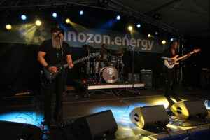 Niki Buzz Band im Mai 2025 beim Blues in Zyfflich Festival 