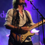 Robert Swijgman (guitar, backing vocals)