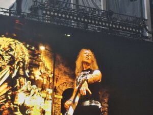 Janick Gers ist seit 1990 bei Iron Maiden. Er lebt diese Band
