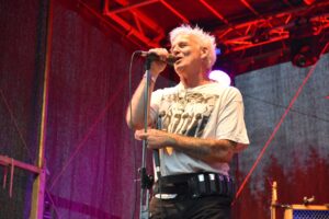 Michael Rhein (In Extremo) geht auch in dem Projekt Monomann voll auf