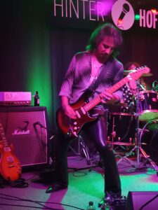 Auch die Strat ist dabei