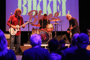Sean Chambers & The Savoy Brown Rhythm Section im September 2025 beim Bikkel Blues Vlierden
